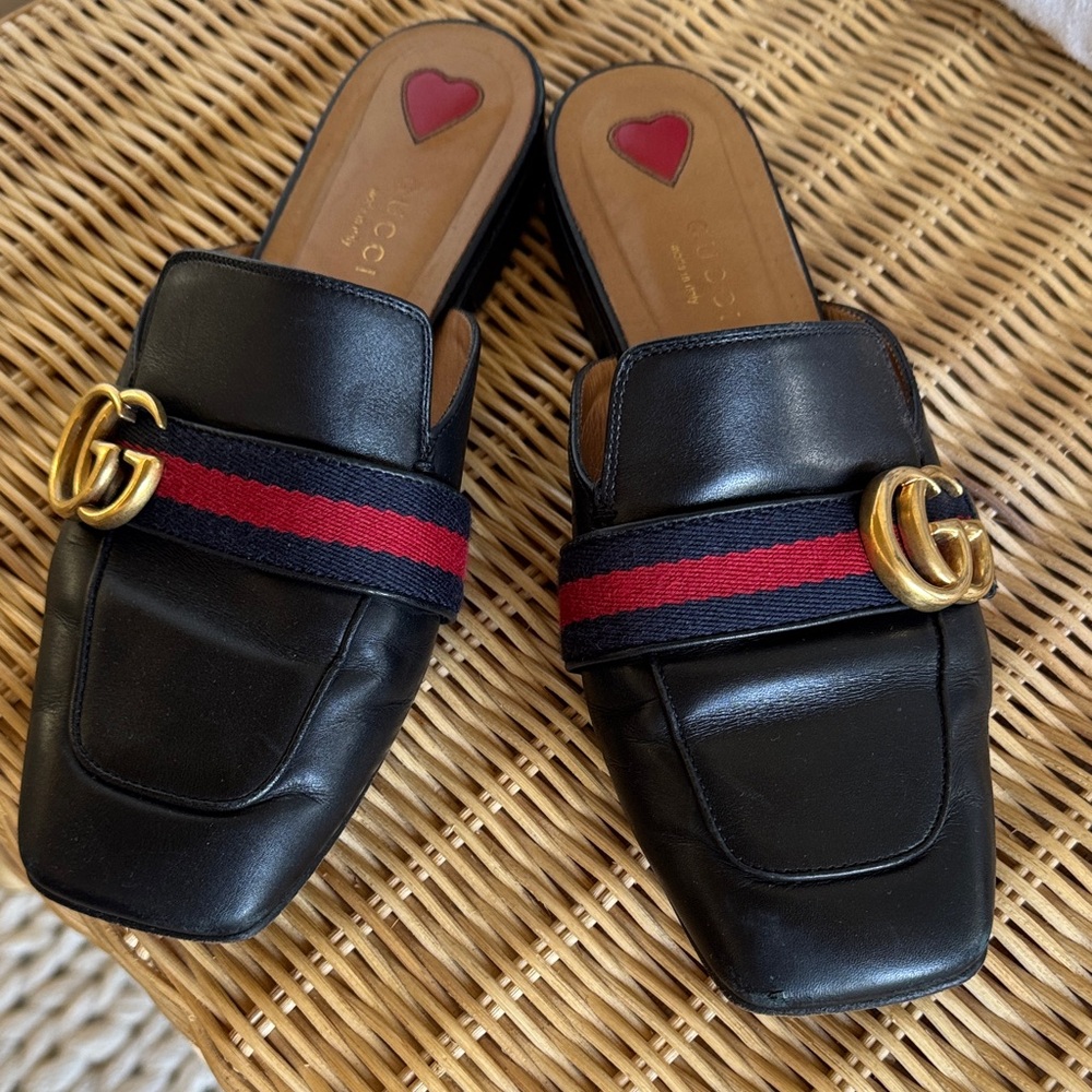 Gucci classic GG size 37💙❤️